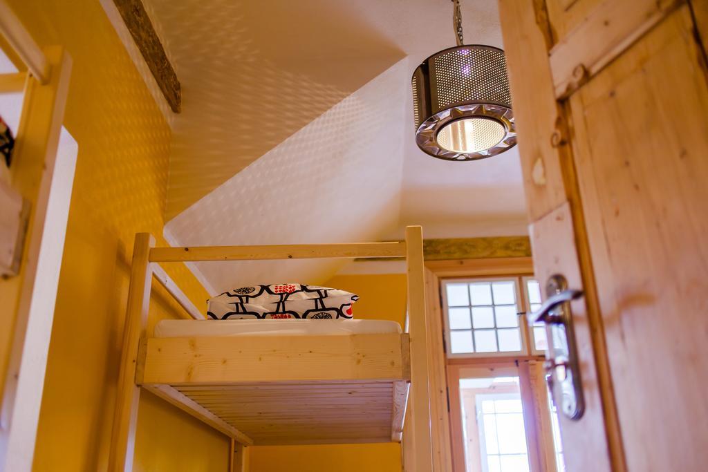 Hostel Krokus Karpacz Szoba fotó